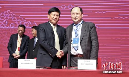 2025新奧資料免費(fèi)大全,2025新奧資料免費(fèi)大全——探索未來科技與知識(shí)的海洋